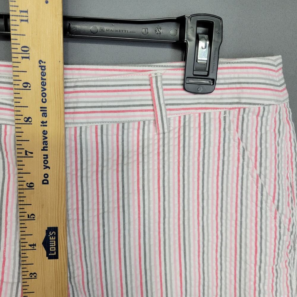 Greg Norman Shorts Womens 6 Seersucker Bermuda Preppy Golf Summer Lightweight - Picture 8 of 12